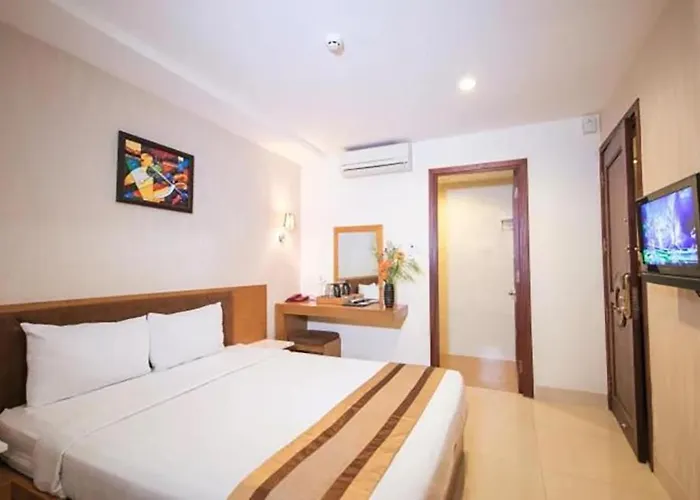 Valentine Luxury Hotel - 31 Bui Vien Street